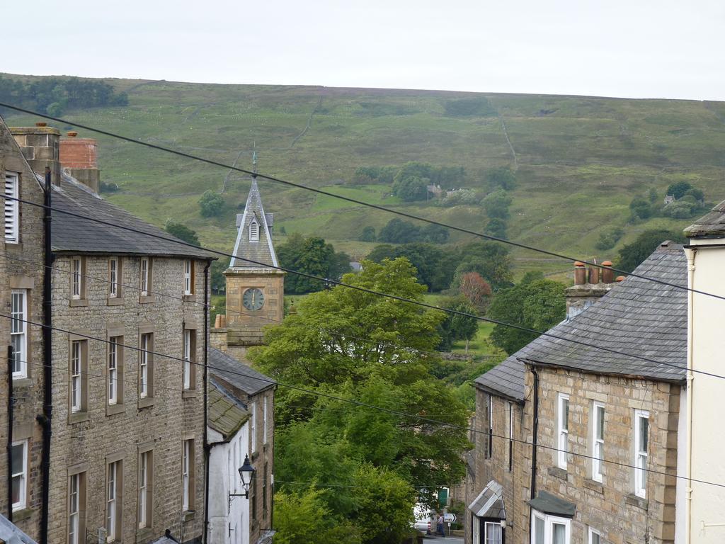 Town View Alston Apartman Szoba fotó